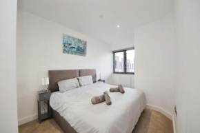 Modern Comfort 1 Bed Apartment Broadoaks, Sulihull